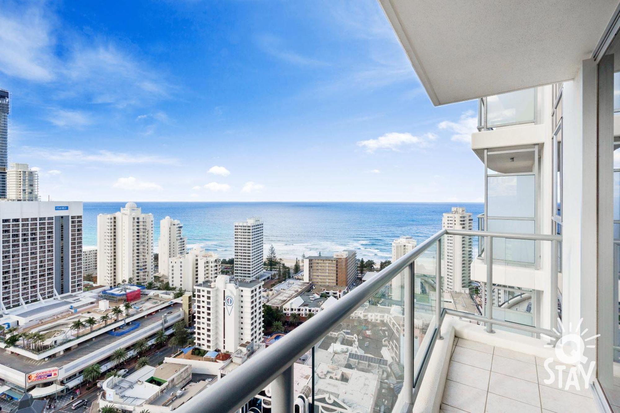 Chevron Renaissance Surfers Paradise Mid Week Madness Deal - Q Stay Χρυσή Ακτή Εξωτερικό φωτογραφία