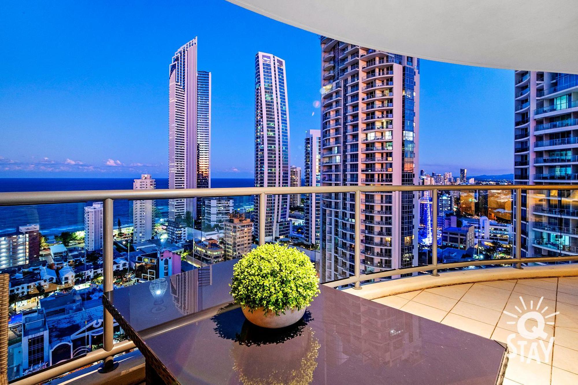 Chevron Renaissance Surfers Paradise Mid Week Madness Deal - Q Stay Χρυσή Ακτή Εξωτερικό φωτογραφία